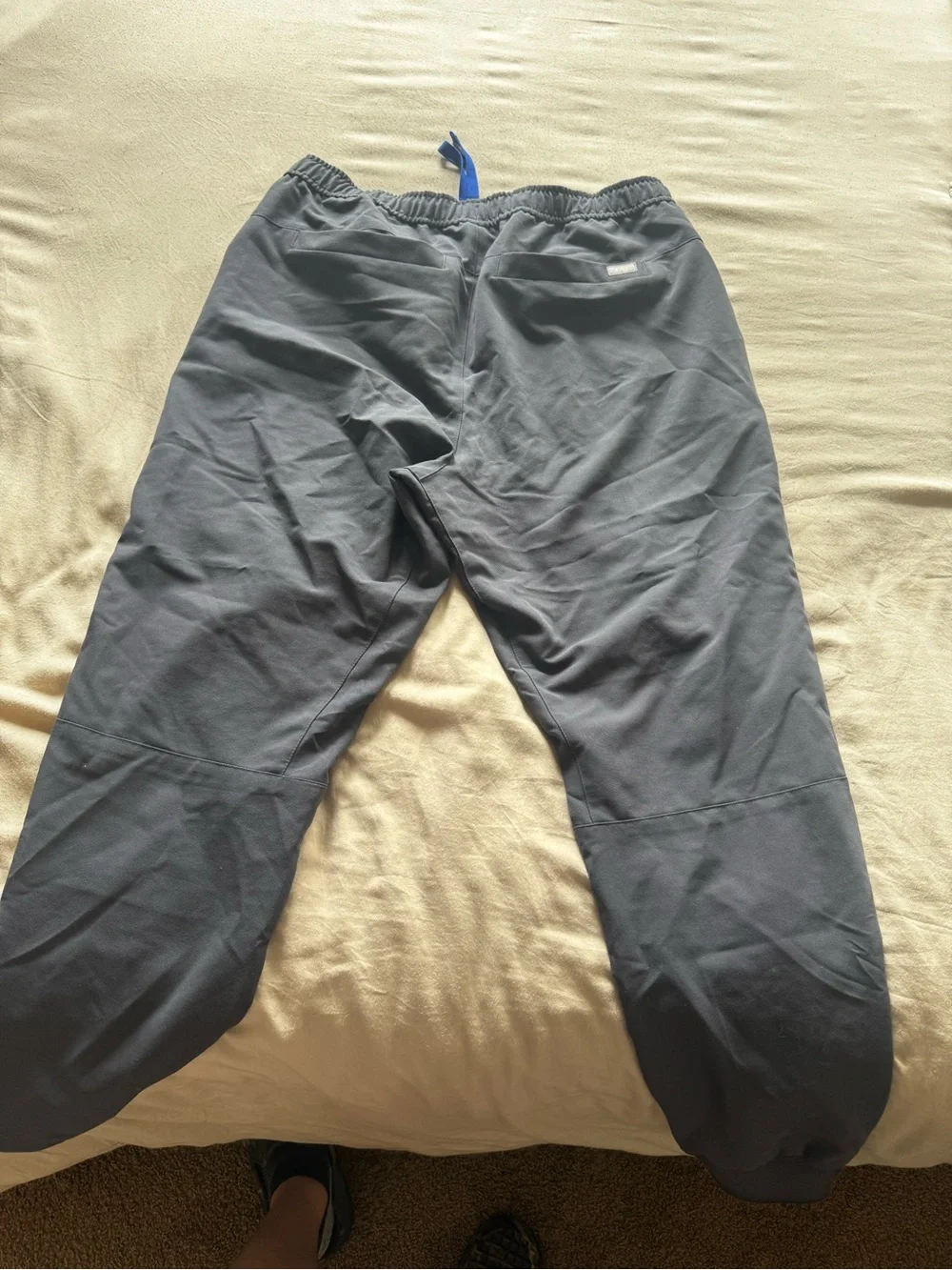 Figs lightweight joggers